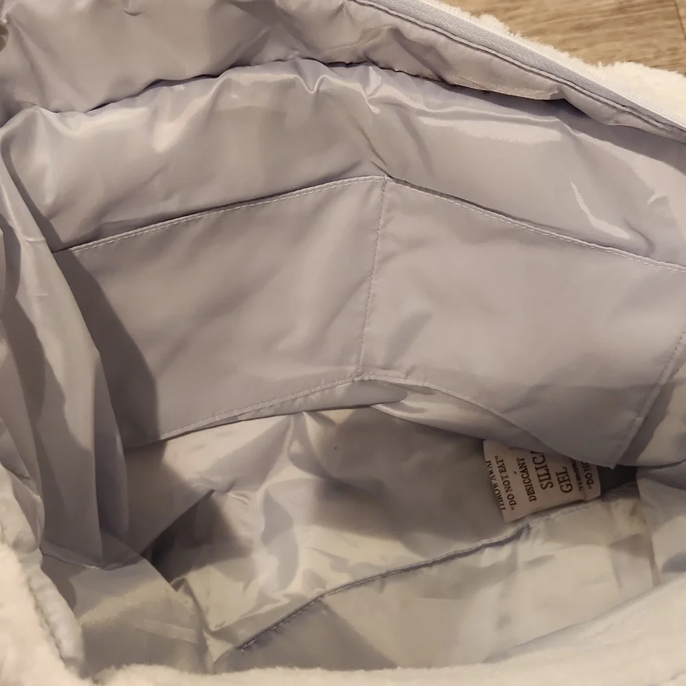 NWT PINK Victoria's Secret Sherpa Tote